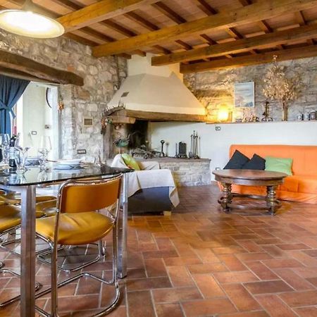 Casa Mazzocchi Vista Su Poppi Villa Екстериор снимка