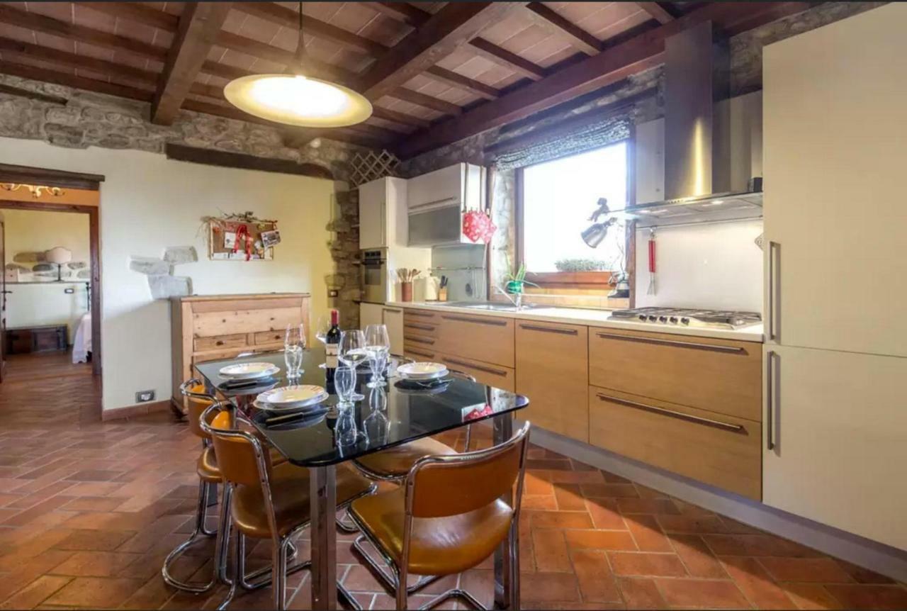 Casa Mazzocchi Vista Su Poppi Villa Екстериор снимка